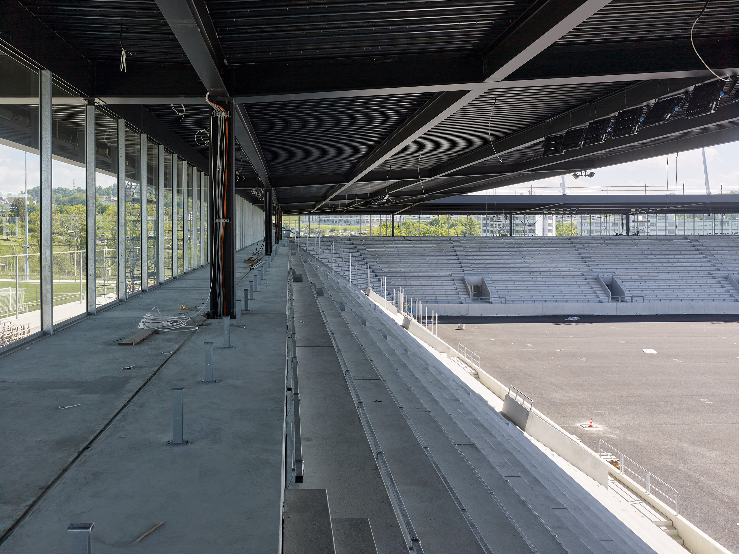 Stade de la Tuilière, Lausanne